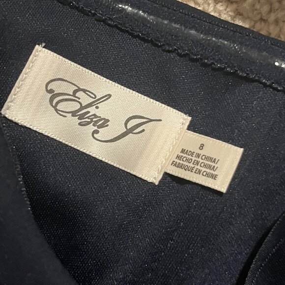 FLASH SALE! 🪁 Beautiful Navy Eliza J Gown! - Picture 9 of 11